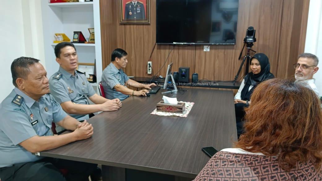 11Kemenkum4