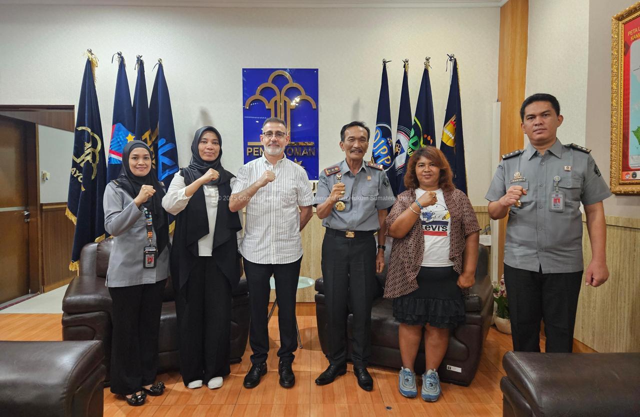 11Kemenkum5