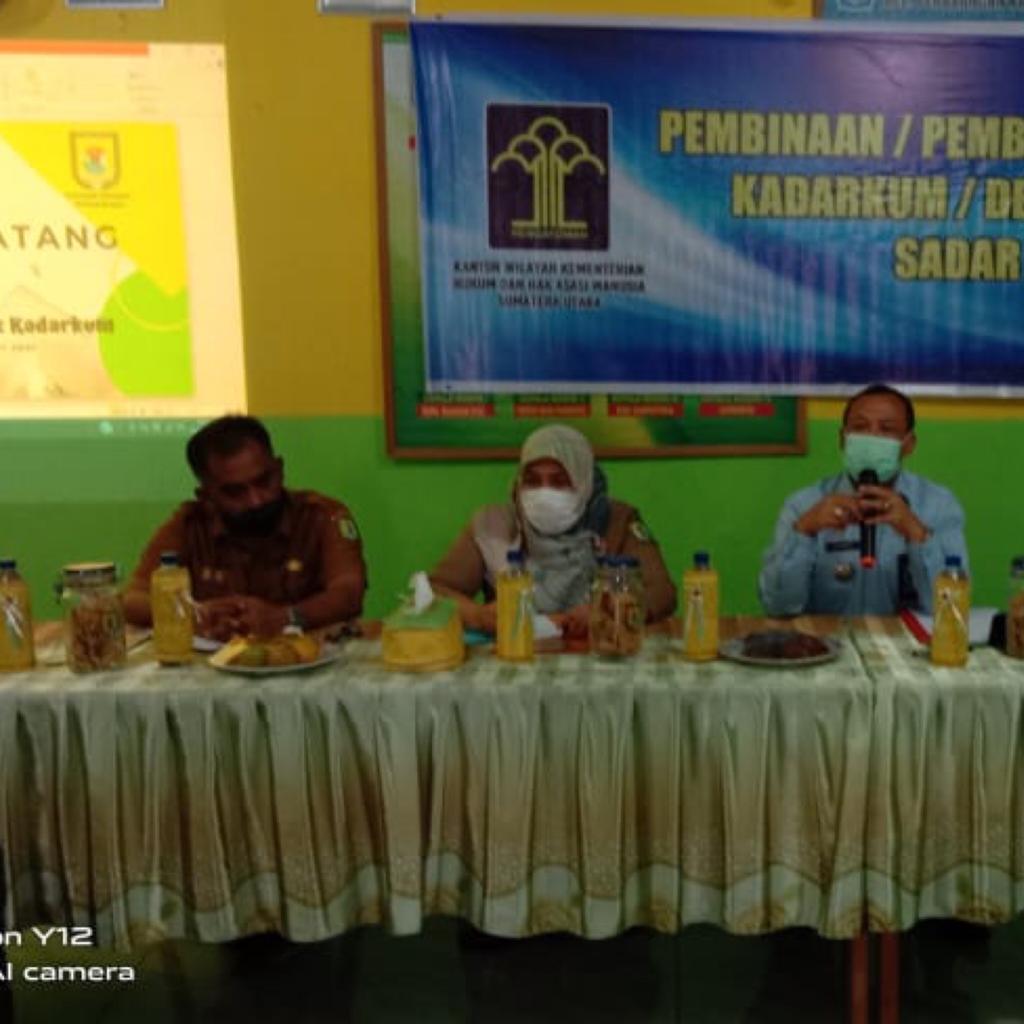16Kadarkum