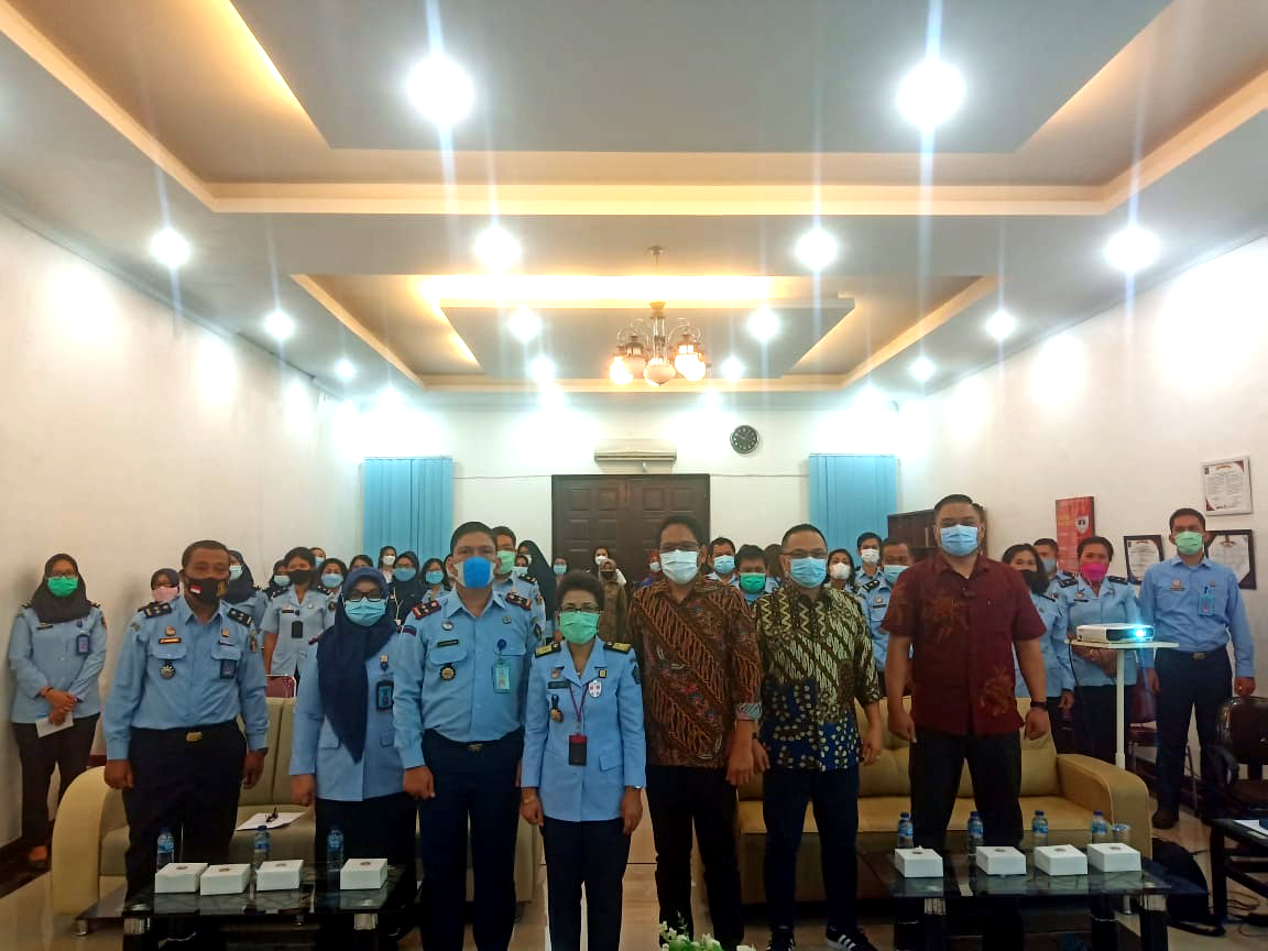 5AHu4