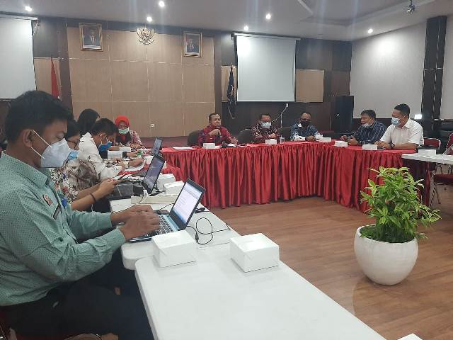 kunjungan dprd nias barat3
