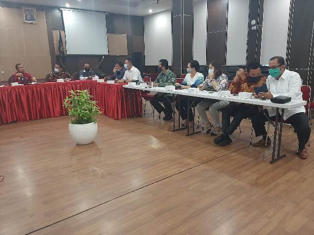 kunjungan dprd nias barat4