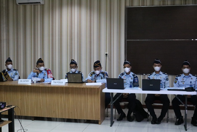 pertama evaluasi4
