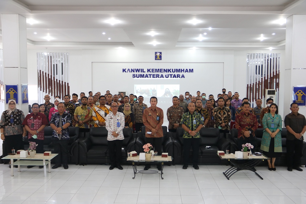 evaluasi lembaga publik ham8