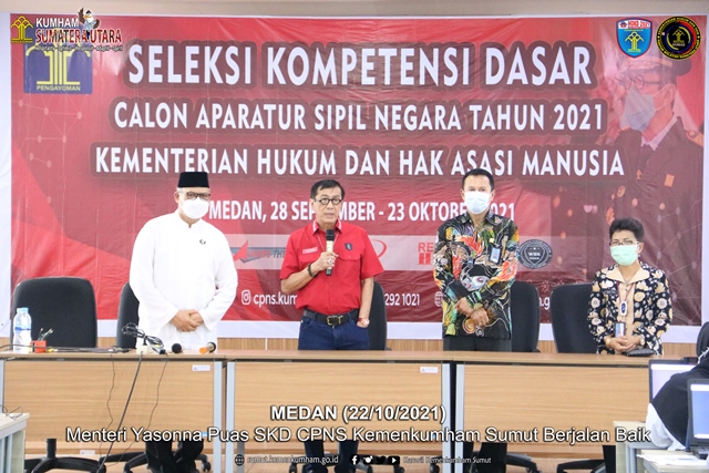 menteri tinjau cpns1