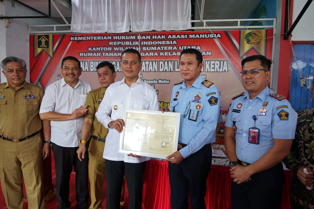 resmikan bimker rutan medan6