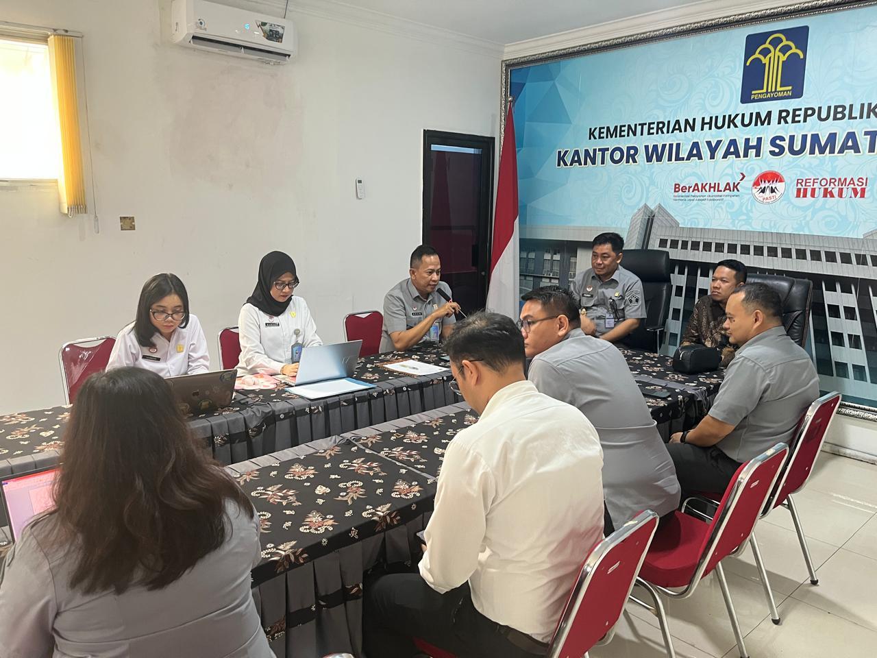 rapat isu kebijakan mar26 3