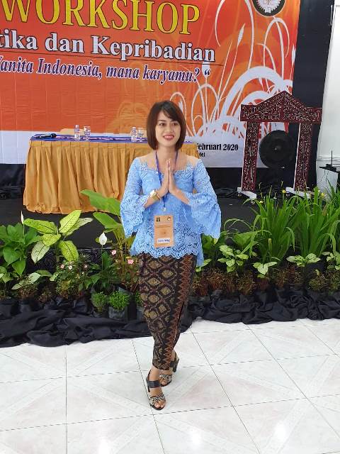 Perempuan Yang Berhasil Mempunyai Dedikasi Yang Tinggi4