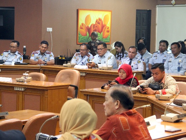 Sri Puguh Utami Hadiri Ujian Promosi Doktor6