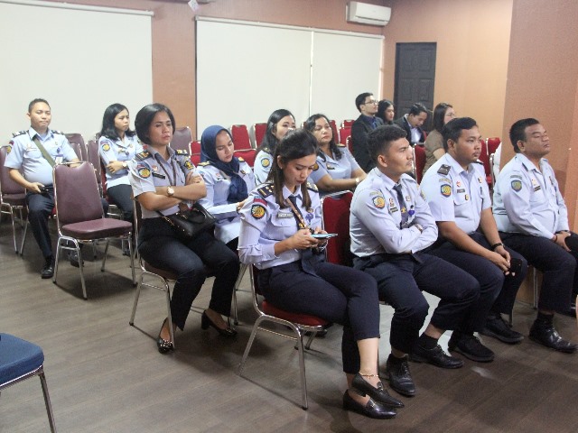 Sri Puguh Utami Hadiri Ujian Promosi Doktor7
