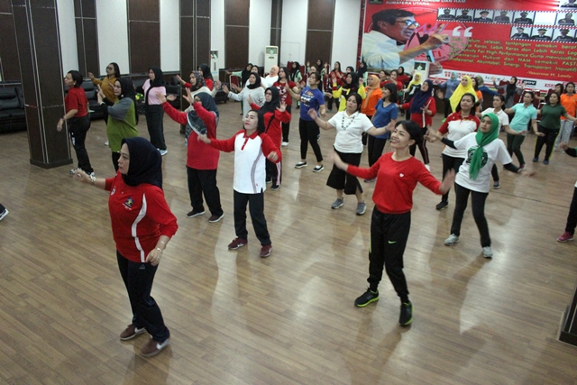 Wanita Kanwil3