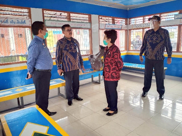 ZZKEPALA DIVISI ADMINISTRASI MELAKUKAN KUNJUNGAN KE RUTAN TARUTUNG3