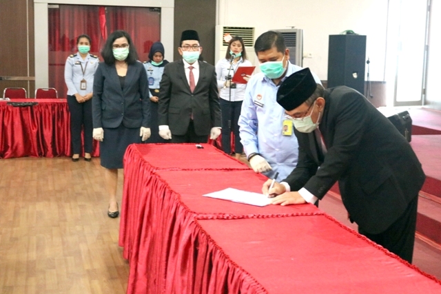 ZZPejabat Administrasi Jabatan Fungsional Tertentu Pengganti Antar Waktu Majelis Pengawas Daerah Notaris dan Penyidik Pegawai Negeri Sipil2