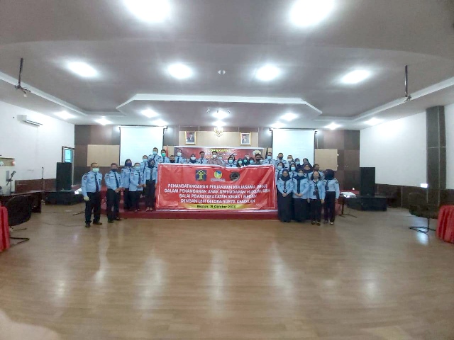 ZZZPK Dituntut Untuk Bekerja Keras13