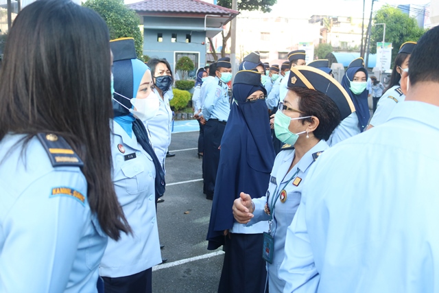 ZZZPelaksanaan Apel Pagi5