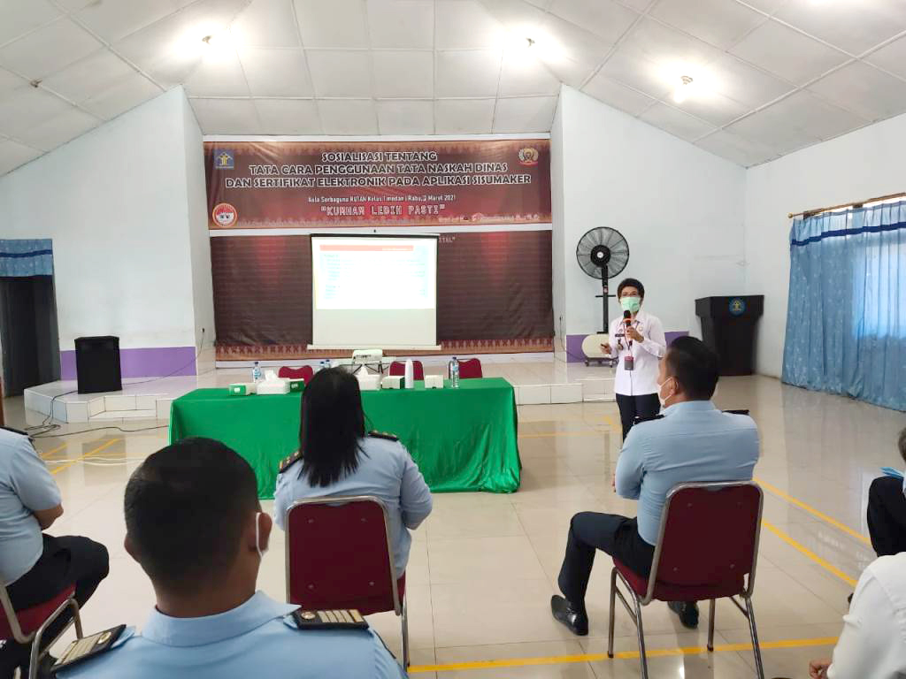 ZZZSosialisasi Aplikasi SIMPEG dan Sisumaker Kadiv Administrasi Lakukan Kunjungan Ke Rutan Kelas I Medan2