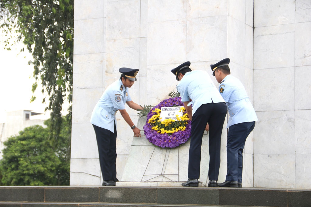 ZZZTabur Bunga di Makam Pahlawan Nasional Bukit Barisan2