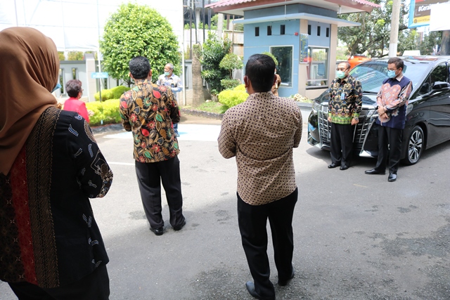 ZZZ Pengawasan KemenPAN RB Beri Penguatan Pembangunan ZI Menuju WBKWBBM di lingkungan Kanwil Kemenkumham Sumut1