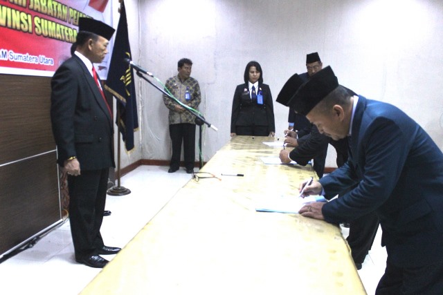 sumpah jabatan pejabat Penyidik Pegawai Negeri Sipil4