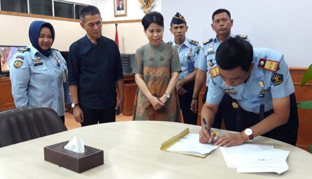 zLANJUTKAN KERJA SAMA KANTOR WILAYAH KEMENTERIAN HUKUM DAN HAM SUMATERA UTARA MENANDATANGANI MoU DENGAN RUMAH SAKIT ROYAL PRIMA MEDAN2