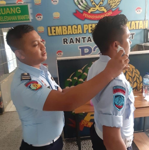 zMOU penanganan overstaying sekaligus sosialisasi pencegahan Coronavirus COVID 19 di Lembaga Pemasyarakatan Kelas II A Rantau Perapat4