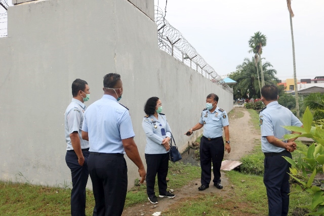zzzRENOVASI GEDUNG DAN PENGAWASAN APLIKASI SMART E MONEV BAPPENAS DI UPT LAPAS KLAS III GUNUNG TUA8